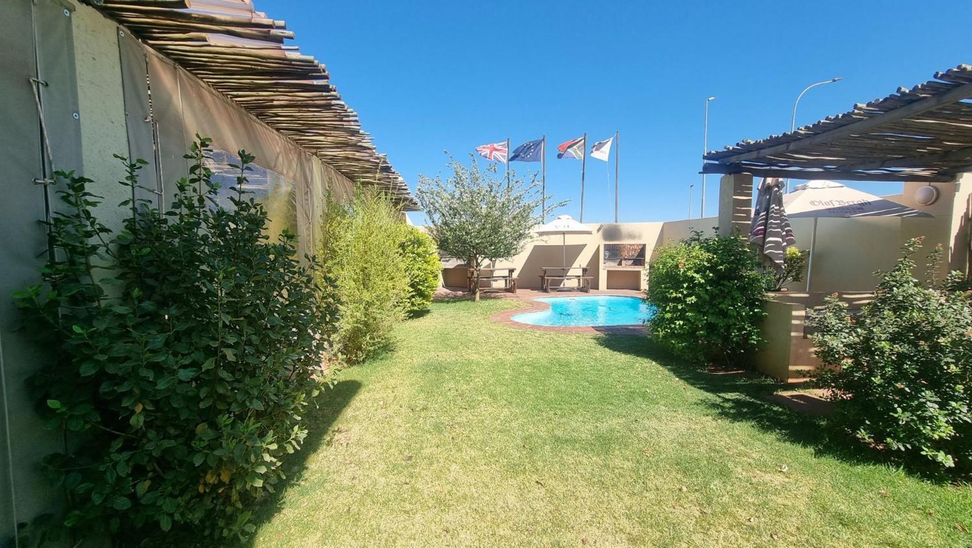 Kathu Inn Екстериор снимка