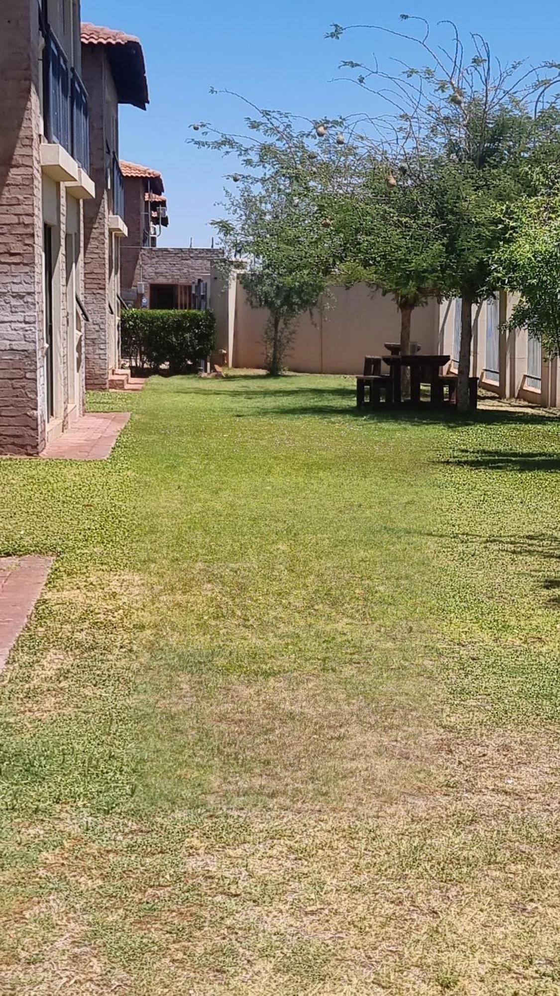 Kathu Inn Екстериор снимка