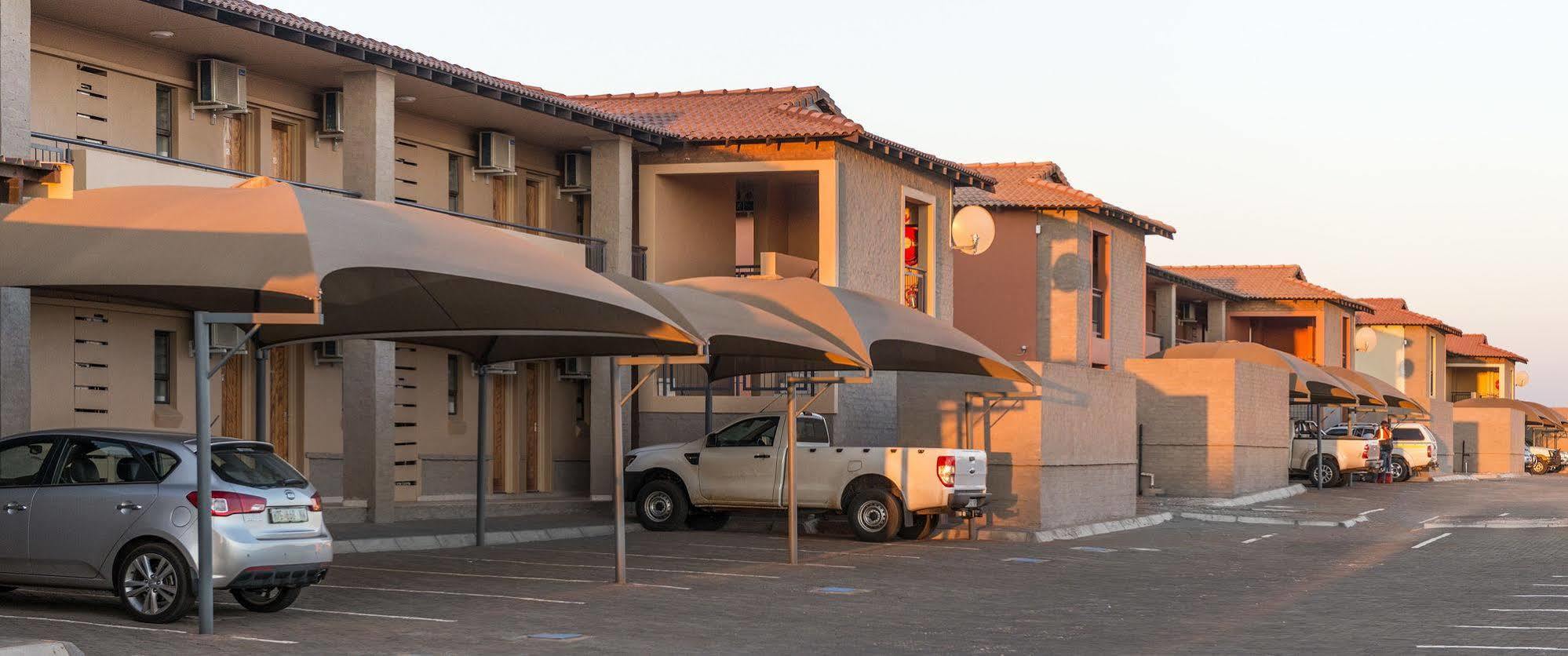 Kathu Inn Екстериор снимка