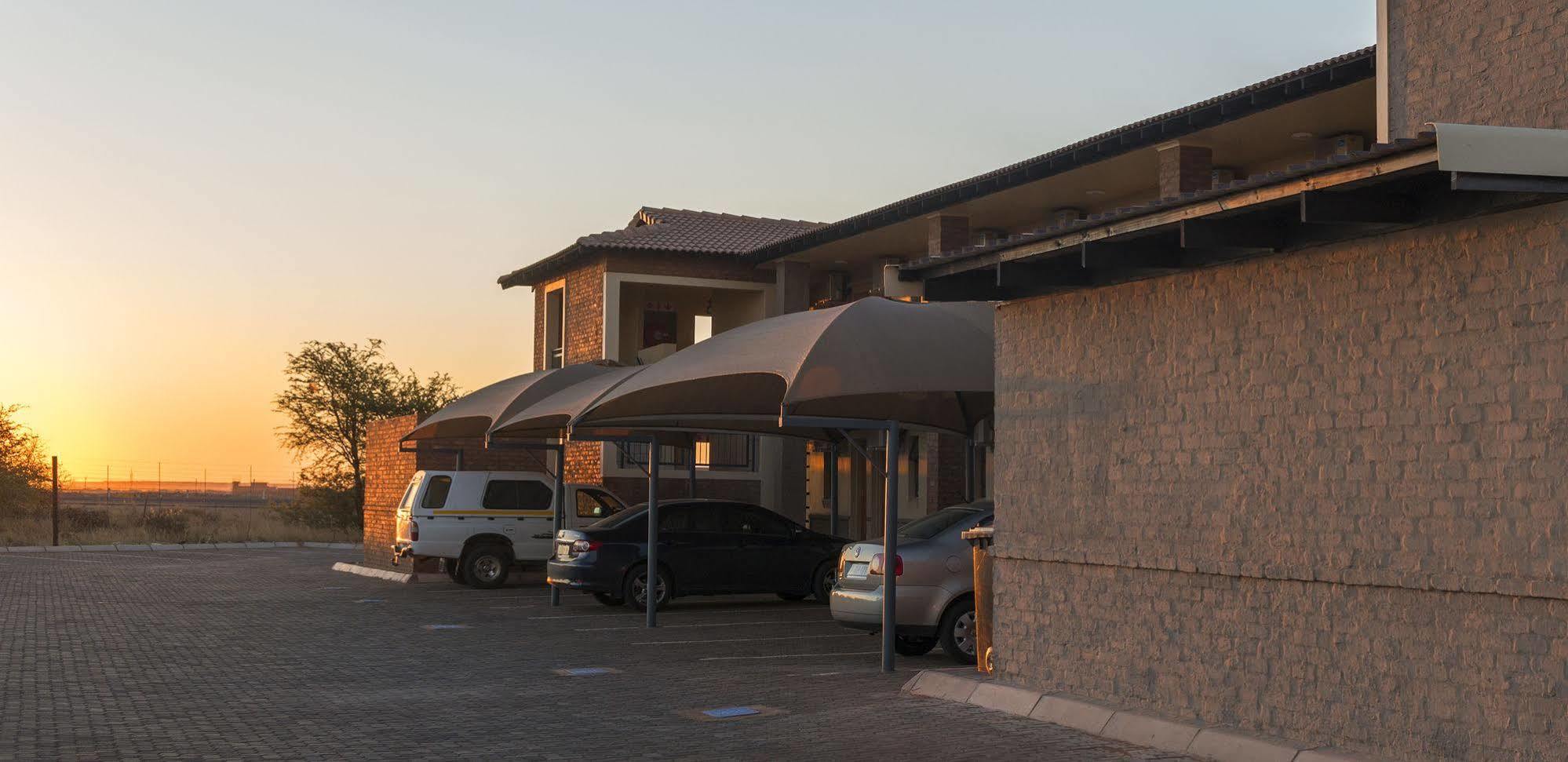 Kathu Inn Екстериор снимка